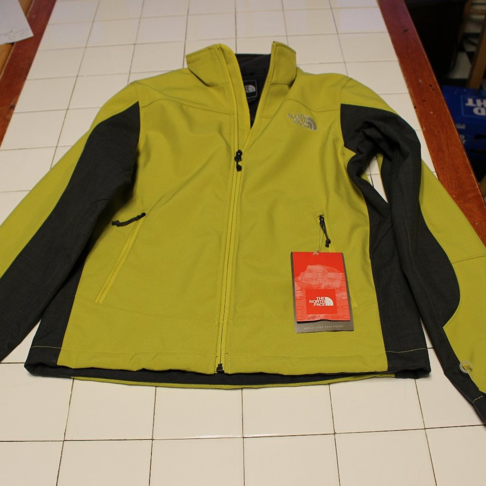 THE NORTH FACE MENS CHROMIUM THERMAL JACKET SIZE SMALL